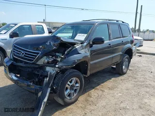 2007 Lexus GX 470 with VIN JTJBT20X170142258, listed as a IAAI auction lot 42011286 with 146,166 mi miles. Bid and sale history available at carsss.com. Image 2.