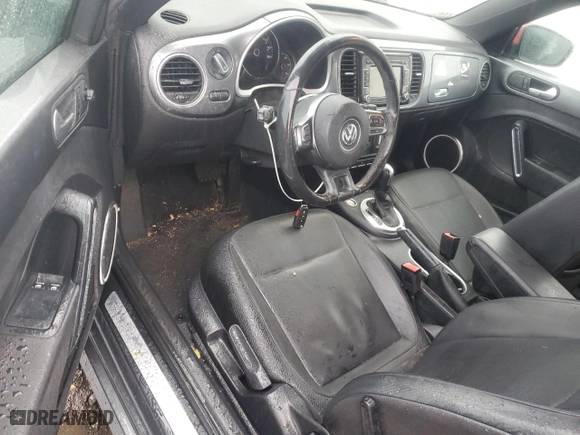 2012 Volkswagen Beetle 2.5L PZEV with VIN 3VWJP7AT8CM609112, listed as a Copart auction lot 84997514 with 160,122 mi miles and Salvage Title. Bid and sale history available at carsss.com. Image 8.