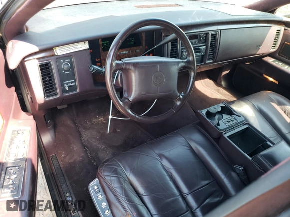 1994 Cadillac Fleetwood z VIN 1G6DW52PXRR704063, wystawiony jako Copart lot #75345394 z przebiegiem 96 067 mil mil oraz Szkoda całkowita • Salvage title. Historia ofert i sprzedaży dostępna na DreamBid. Obrazek 8.