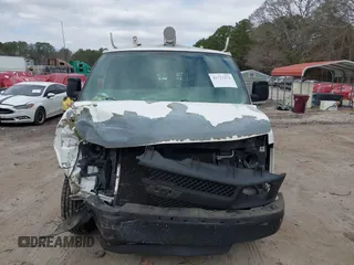 2008 Chevrolet City Express Cargo z VIN 1GCGG29K081189118, wystawiony jako IAAI lot #41727371 z przebiegiem 207 161 mil mil oraz . Historia ofert i sprzedaży dostępna na DreamBid. Obrazek 12.