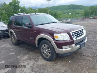 2007 Ford Explorer Eddie Bauer z VIN 1FMEU74867UA96850, wystawiony jako IAAI lot #42342510 z przebiegiem 265 583 mil mil oraz . Historia ofert i sprzedaży dostępna na DreamBid. Obrazek 1.