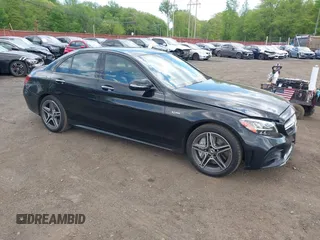 2019 Mercedes-Benz C 43 AMG z VIN 55SWF6EBXKU295133, wystawiony jako IAAI lot #42220346 z przebiegiem 62 586 mil mil oraz . Historia ofert i sprzedaży dostępna na DreamBid. Obrazek 1.