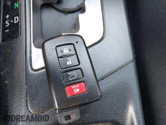 2018 Toyota RAV4 XLE with VIN JTMWFREV3JJ725847, listed as a IAAI auction lot 42110555 with 84,503 mi miles and . Bid and sale history available at DreamBid. Image 11.