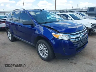 2013 Ford Edge SE z VIN 2FMDK3GC2DBE18377, wystawiony jako IAAI lot #42303643 z przebiegiem 52 639 mil mil oraz . Historia ofert i sprzedaży dostępna na DreamBid. Obrazek 1.