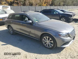 2017 Mercedes-Benz E-Class E 400 Luxury with VIN WDDZH6GB8HA213106, listed as a Copart auction lot 77118034 with 0 mi miles and Salvage Title. Bid and sale history available at carsss.com. Image 4.