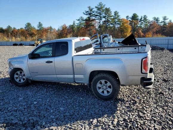 2016 GMC Canyon 2WD with VIN 1GTH5BEAXG1389414, listed as a Copart auction lot 77198134 with 82,004 mi miles and Salvage Title. Bid and sale history available at carsss.com. Image 2.