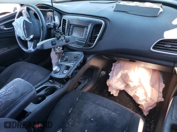 2015 Chrysler 200 Limited with VIN 1C3CCCABXFN646426, listed as a Copart auction lot 87853065 with 147,316 mi miles and Salvage Title. Bid and sale history available at carsss.com. Image 8.