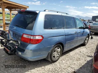 2006 Honda Odyssey EX-L z VIN 5FNRL38686B025733, wystawiony jako Copart lot #57657425 z przebiegiem 214 303 mil mil oraz Szkoda całkowita • Salvage title. Historia ofert i sprzedaży dostępna na DreamBid. Obrazek 3.