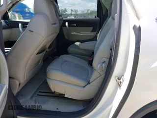 2010 GMC Acadia SLT1 z VIN 1GKLVMED9AJ175364, wystawiony jako IAAI lot #42266413 z przebiegiem 141 720 mil mil oraz . Historia ofert i sprzedaży dostępna na DreamBid. Obrazek 8.