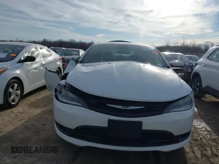 2016 Chrysler 200 S with VIN 1C3CCCBB6GN141810, listed as a IAAI auction lot 41819923 with 95,342 mi miles. Bid and sale history available at carsss.com. Image 12.