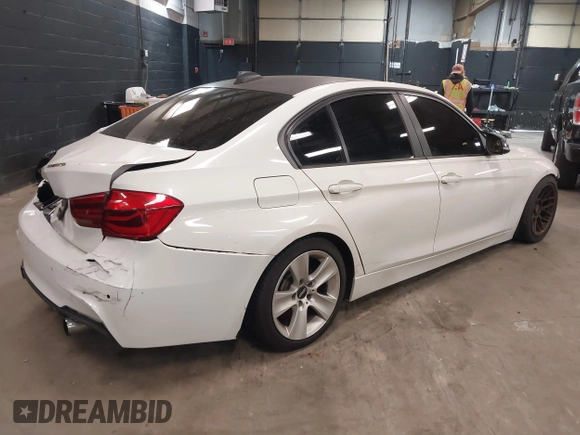 2013 BMW 3 Series 335i xDrive with VIN WBA3B9C54DF586575, listed as a IAAI auction lot 42285797 with 204,461 mi miles and . Bid and sale history available at DreamBid. Image 4.