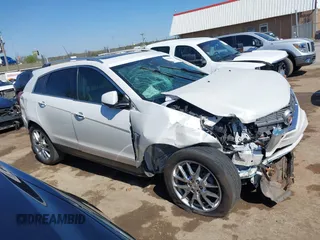2014 Cadillac SRX Performance Collection with VIN 3GYFNCE38ES675508, listed as a IAAI auction lot 41969292 with 147,534 mi miles and . Bid and sale history available at DreamBid. Image 13.