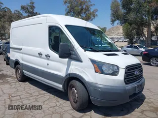 2017 Ford Transit Cargo с VIN 1FTYE1CM9HKB50925, выставлен на аукционе IAAI как лот 42095471 с пробегом 152 583 миль миль и . История ставок и продаж доступна на DreamBid. Изображение 1.