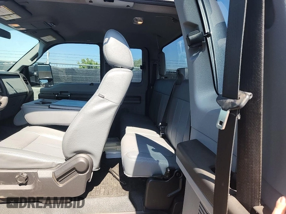 2015 Ford F-250 XLT with VIN 1FT7X2B61FEA77768, listed as a IAAI auction lot 42631312 with 81,314 mi miles and . Bid and sale history available at DreamBid. Image 10.