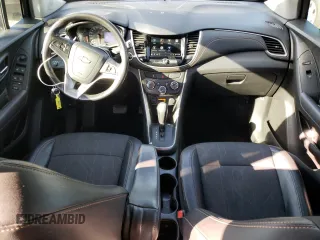 2019 Chevrolet Trax LT with VIN KL7CJLSB1KB931749, listed as a Copart auction lot 48330475 with 104,699 mi miles and Non Repairable. Bid and sale history available at carsss.com. Image 8.