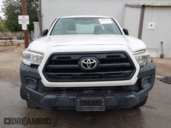 2017 Toyota Tacoma SR z VIN 5TFRX5GN5HX078049, wystawiony jako IAAI lot #42063533 z przebiegiem 256 585 mil mil oraz . Historia ofert i sprzedaży dostępna na DreamBid. Obrazek 12.