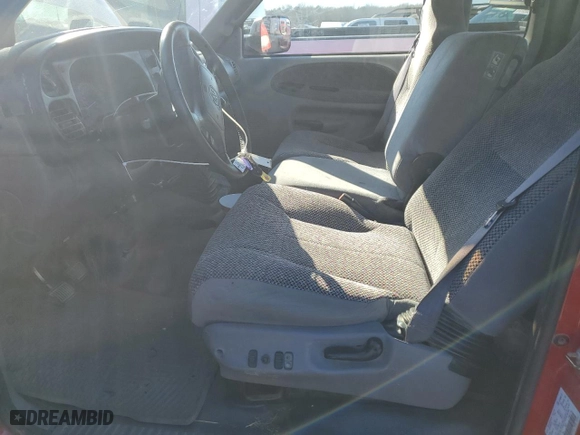 2001 Dodge Ram 2500 with VIN 1B7KC236X1J603433, listed as a Copart auction lot 86824874 with 204,906 mi miles and Salvage Title. Bid and sale history available at carsss.com. Image 7.