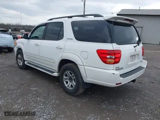 2004 Toyota Sequoia Limited with VIN 5TDZT38A74S227279, listed as a IAAI auction lot 41569158 with 292,267 mi miles. Bid and sale history available at carsss.com. Image 3.