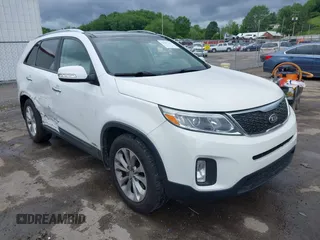 2015 Kia Sorento EX with VIN 5XYKUDA70FG649526, listed as a IAAI auction lot 42327243 with 99,552 mi miles and . Bid and sale history available at DreamBid. Image 1.