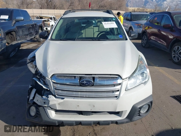 2014 Subaru Outback 2.5i with VIN 4S4BRBAC7E3271755, listed as a IAAI auction lot 41422901 with 139,510 mi miles. Bid and sale history available at carsss.com. Image 12.