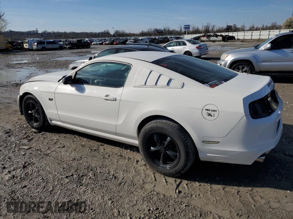 2013 Ford Mustang V6 with VIN 1ZVBP8AM5D5275180, listed as a Copart auction lot 50885915 with 129,247 mi miles and Salvage Title. Bid and sale history available at carsss.com. Image 2.
