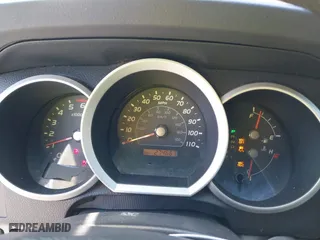 2006 Toyota 4Runner SR5 with VIN JTEBU14R868068919, listed as a IAAI auction lot 41889577 with 274,667 mi miles. Bid and sale history available at carsss.com. Image 7.