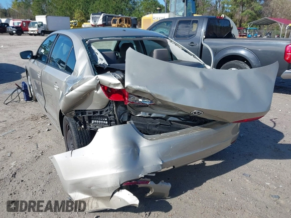 2014 Volkswagen Jetta S with VIN 3VW2K7AJ3EM207910, listed as a IAAI auction lot 41759225 with 179,341 mi miles and . Bid and sale history available at DreamBid. Image 6.