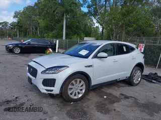 2020 Jaguar E-Pace z VIN SADFK2FX3L1Z76135, wystawiony jako IAAI lot #41942830 z przebiegiem 65 020 mil mil oraz . Historia ofert i sprzedaży dostępna na DreamBid. Obrazek 2.
