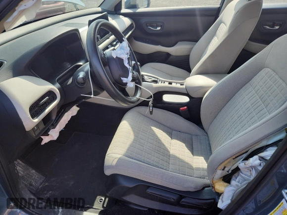 2023 Honda HR-V LX with VIN 3CZRZ2H31PM745770, listed as a Copart auction lot 62567235 with 29,420 mi miles and Salvage title. Bid and sale history available at DreamBid. Image 7.