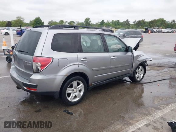 2010 Subaru Forester X Premium with VIN JF2SH6CC0AH914151, listed as a IAAI auction lot 42357389 with 231,066 mi miles and . Bid and sale history available at DreamBid. Image 4.