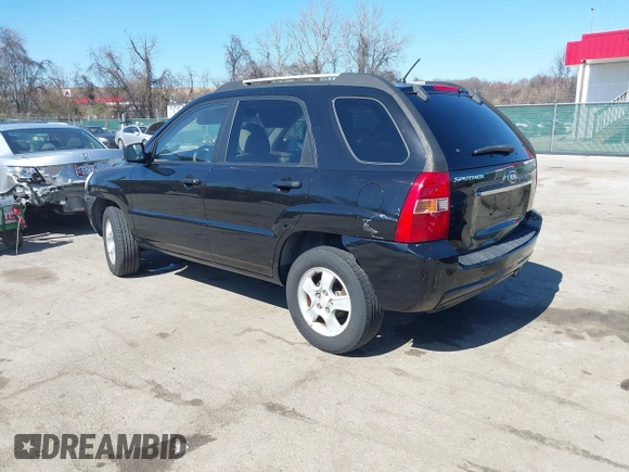 2007 Kia Sportage LX with VIN KNDJF724877313178, listed as a IAAI auction lot 41863492 with 199,138 mi miles. Bid and sale history available at carsss.com. Image 3.