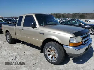 2000 Ford Ranger XL with VIN 1FTYR14V5YTA14815, listed as a Copart auction lot 48729045 with 204,497 mi miles and Clean Title. Bid and sale history available at carsss.com. Image 4.