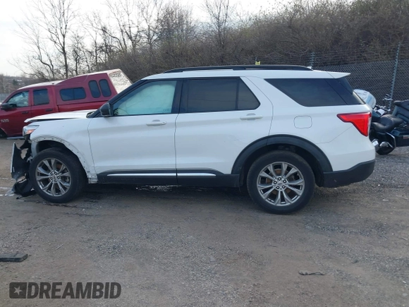 2020 Ford Explorer XLT with VIN 1FMSK8DH2LGC86989, listed as a IAAI auction lot 41078980 with 76,326 mi miles. Bid and sale history available at carsss.com. Image 14.