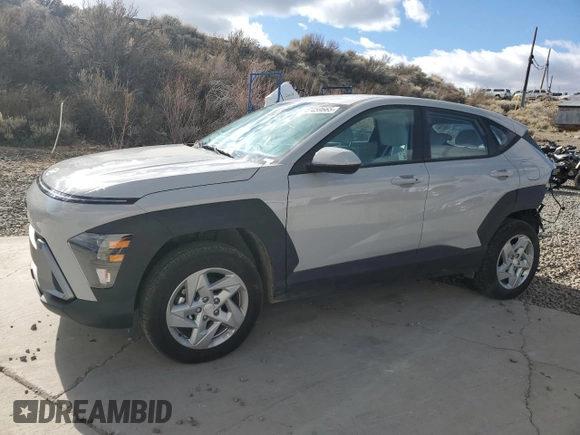 2025 Hyundai Kona SE with VIN KM8HACAB8SU247551, listed as a Copart auction lot 47459665 with 1,867 mi miles and Salvage Title. Bid and sale history available at carsss.com. Image 1.
