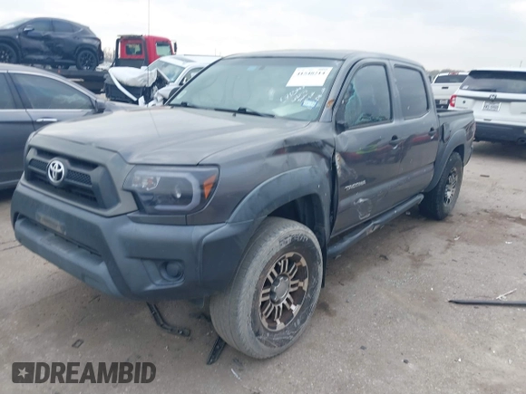 2012 Toyota Tacoma PreRunner z VIN 5TFJU4GN9CX026299, wystawiony jako IAAI lot #41548214 z przebiegiem 188 934 mil mil oraz . Historia ofert i sprzedaży dostępna na DreamBid. Obrazek 2.