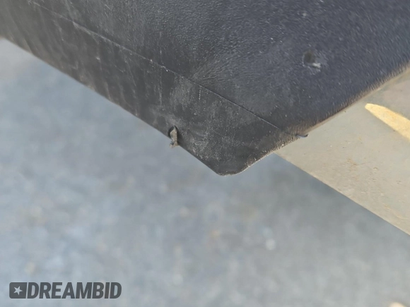 2018 Ford F-150 XL с VIN 1FTEW1CB9JFA42219, выставлен на аукционе IAAI как лот 42332287 с пробегом 193 998 миль миль и . История ставок и продаж доступна на DreamBid. Изображение 1.
