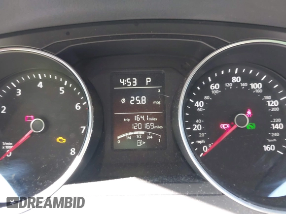 2015 Volkswagen Jetta SE with VIN 3VWD07AJ5FM318913, listed as a IAAI auction lot 42671952 with 120,169 mi miles and . Bid and sale history available at DreamBid. Image 7.