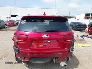 2019 Kia Sorento LX with VIN 5XYPG4A3XKG527468, listed as a IAAI auction lot 41904631 with 93,525 mi miles. Bid and sale history available at carsss.com. Image 17.