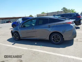 2016 Toyota Prius Two z VIN JTDKBRFU1G3521884, wystawiony jako IAAI lot #42081852 z przebiegiem 93 107 mil mil oraz . Historia ofert i sprzedaży dostępna na DreamBid. Obrazek 14.