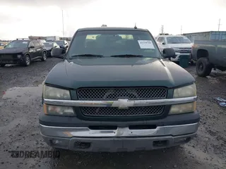 2003 Chevrolet Silverado 1500HD LS z VIN 1GCGK13U33F209456, wystawiony jako IAAI lot #41319790 z przebiegiem 230 974 mil mil oraz . Historia ofert i sprzedaży dostępna na DreamBid. Obrazek 13.