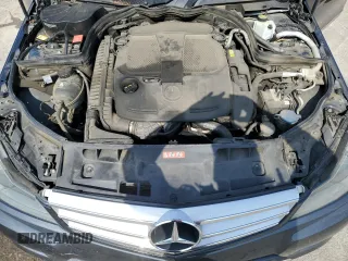 2013 Mercedes-Benz C 300 Sport z VIN WDDGF8AB2DR269765, wystawiony jako Copart lot #53187405 z przebiegiem Nie podano mil oraz Szkoda całkowita • Salvage title. Historia ofert i sprzedaży dostępna na DreamBid. Obrazek 11.