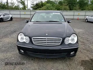 2005 Mercedes-Benz C 240 с VIN WDBRF61J15F716540, выставлен на аукционе Copart как лот 58163125 с пробегом 119 655 миль миль и Списание • Salvage title. История ставок и продаж доступна на DreamBid. Изображение 13.