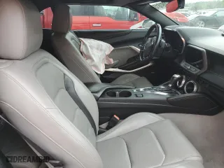 2018 Chevrolet Camaro 2LT with VIN 1G1FD3DX8J0100011, listed as a Copart auction lot 57091813 with 80,917 mi miles. Bid and sale history available at carsss.com. Image 7.