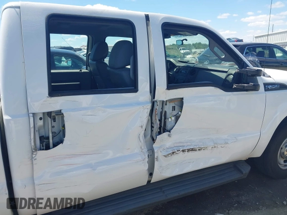 2014 Ford F-250 XL with VIN 1FT7W2A69EEA82400, listed as a IAAI auction lot 42287694 with 188,422 mi miles and . Bid and sale history available at DreamBid. Image 6.
