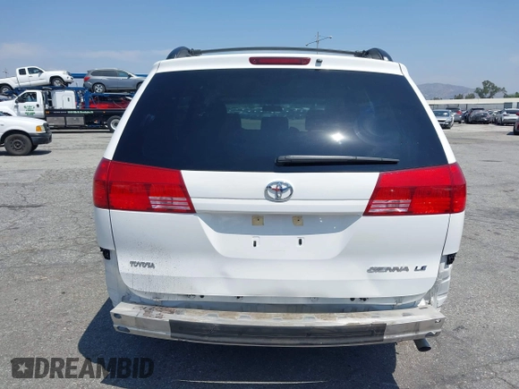 2005 Toyota Sienna CE z VIN 5TDZA23C65S272384, wystawiony jako IAAI lot #42358682 z przebiegiem 62 769 mil mil oraz . Historia ofert i sprzedaży dostępna na DreamBid. Obrazek 16.