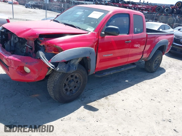 2006 Toyota Tacoma PreRunner z VIN 5TETU62NX6Z265482, wystawiony jako IAAI lot #41931729 z przebiegiem 255 000 mil mil oraz . Historia ofert i sprzedaży dostępna na DreamBid. Obrazek 2.