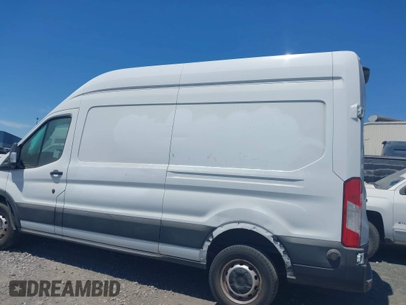 2020 Ford Transit Cargo z VIN 1FTBR1X84LKB78275, wystawiony jako IAAI lot #41825509 z przebiegiem 78 826 mil mil oraz . Historia ofert i sprzedaży dostępna na DreamBid. Obrazek 14.