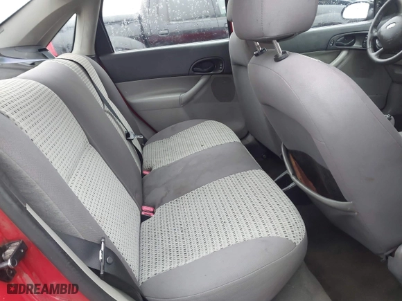 2007 Ford Focus S with VIN 1FAFP34N67W342370, listed as a IAAI auction lot 41457075 with 21,527 mi miles. Bid and sale history available at carsss.com. Image 8.