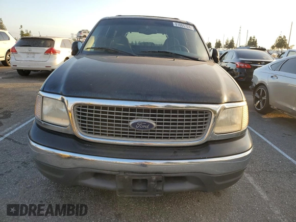 2000 Ford Expedition XLT with VIN 1FMRU15LXYLC15945, listed as a Copart auction lot 81005724 with 84,017 mi miles and Clean Title. Bid and sale history available at carsss.com. Image 5.