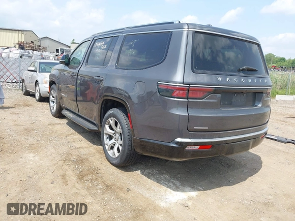 2023 Jeep Wagoneer Series II Carbide с VIN 1C4SJVBPXPS515874, выставлен на аукционе IAAI как лот 42536034 с пробегом 56 284 миль миль и . История ставок и продаж доступна на DreamBid. Изображение 3.